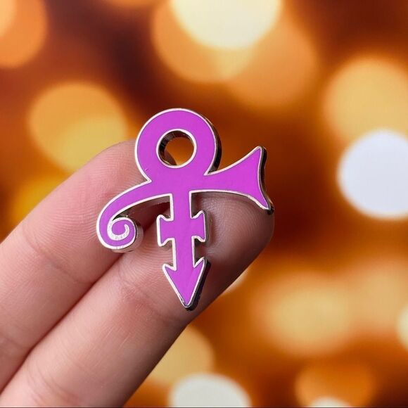 Prince Artist Symbol Enamel Pin/ Brooch - Picture 1 of 5